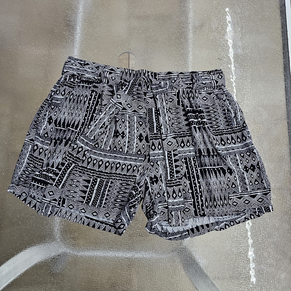 One5One Woman's Boho Tribal Rayon Shorts L – Festival Retro Streetwear Vibes